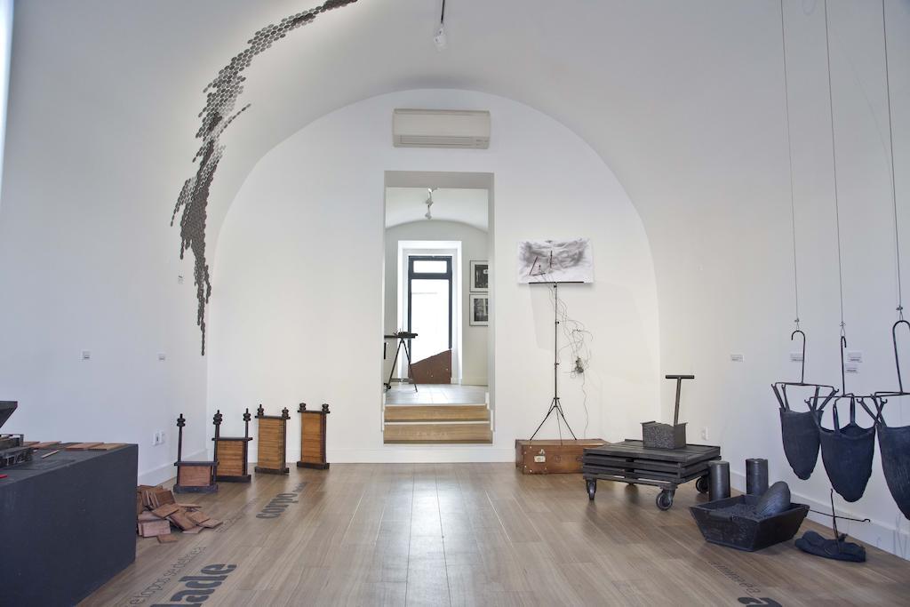 페스타나 시다델라 카스카이스 - 포사다 앤 아트 지역 외부 사진 The interior of the museum